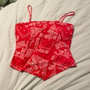 removable strap crop top